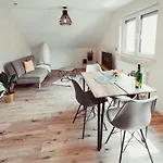 Exklusive An Der Mosel - Ausstattung - Dachterrasse - E-ladestation - Netflix * زينهايم